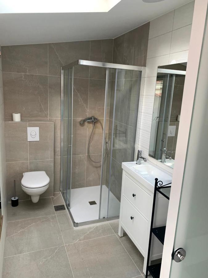 Apartment Capo D'Istria โคเปร์ ภายนอก รูปภาพ